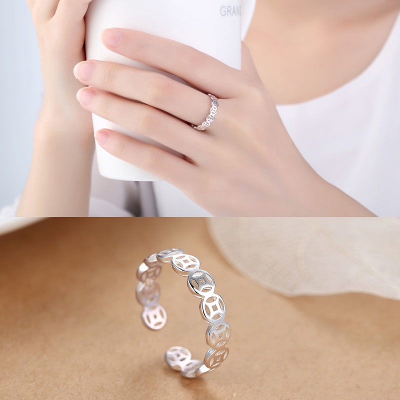 Cincin Model Terbuka Adjustable Desain Bunga Bintang Warna Silver Gaya Korea Untuk Wanita