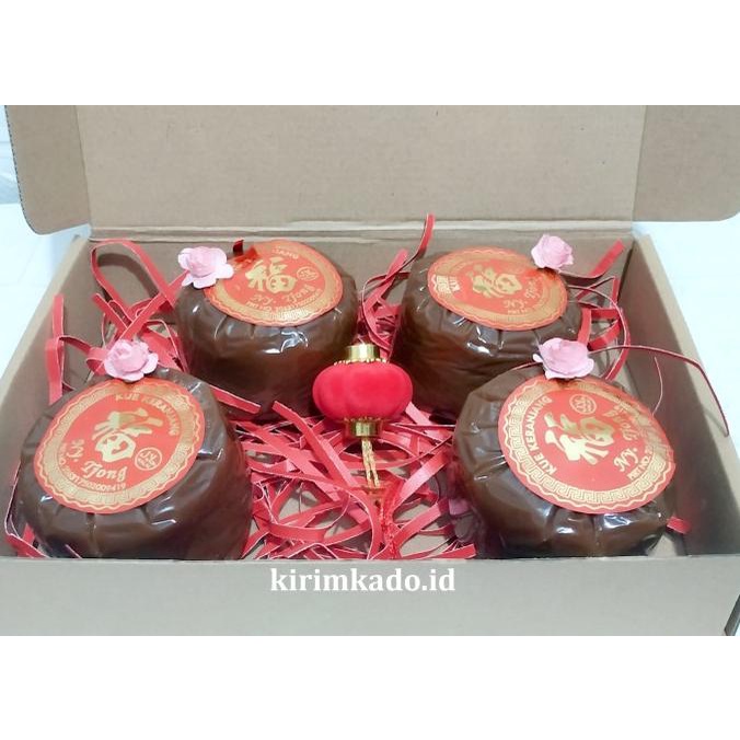 

[COD] HAMPER IMLEK 4PCS KUE KERANJANG DODOL CINA ENAK + BOX + LAMPION [COD]