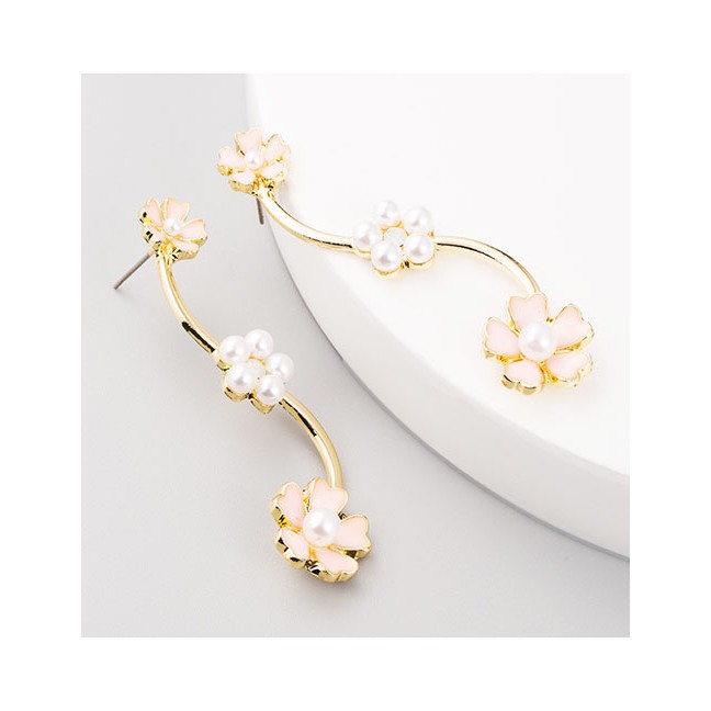 LRC Anting Tusuk Fashion Pink Alloy Stud Earrings With Pearls D94296