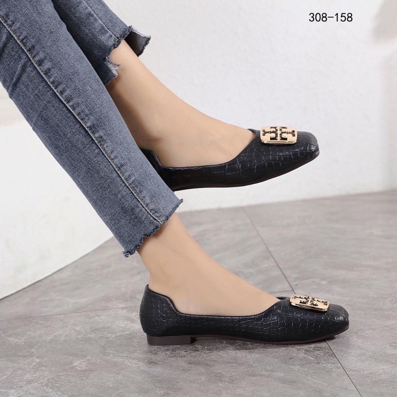 

Sepatu Wanita / Flat Shoes 308-158