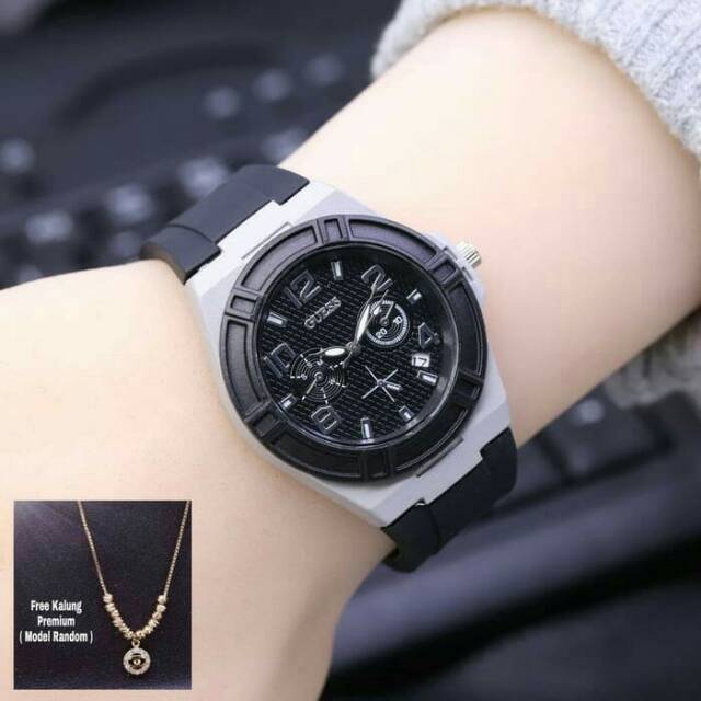 JAM TANGAN PRIA GUESS RUBBER LIMITED -  hitam