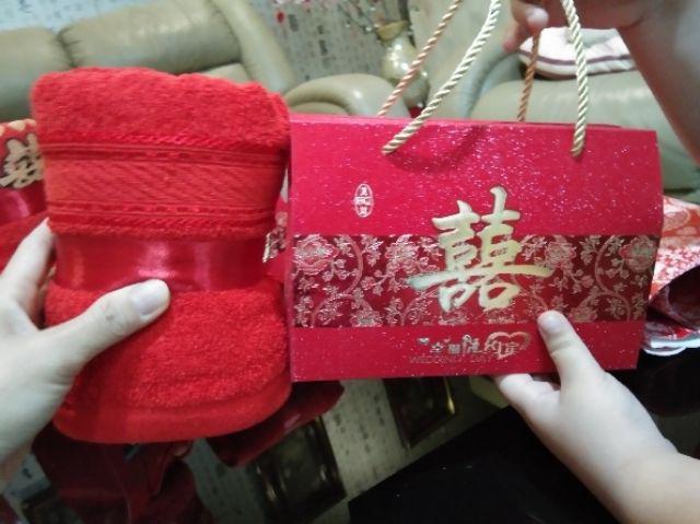 Towel 50x100 + Paperbag