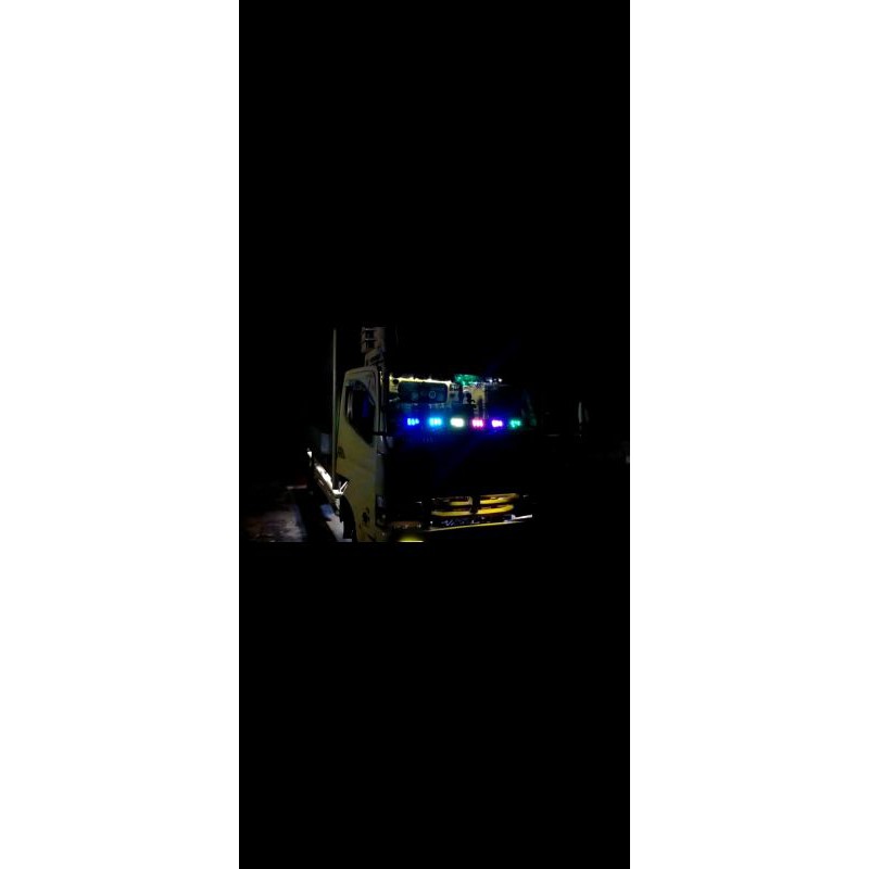 LED STROBO RGB KACA