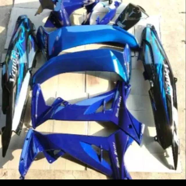 Cover full body halus Vega R new biru Hitam