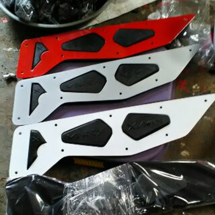 Karpet/ Bordes N. Max Besi