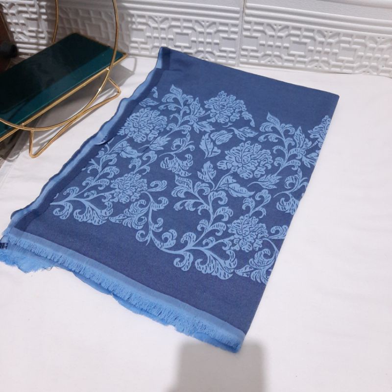 PROMO HANYA HARI INI!!!CASHMERE SYAL/SCARF MOTIF-U