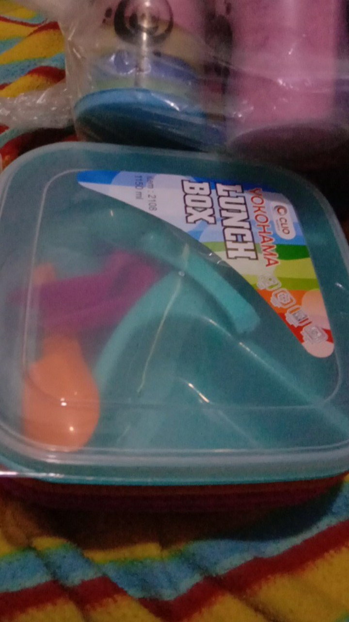 Souvenir Tempat Makan Sekat Sendok Clio Yokohama Ulang Tahun