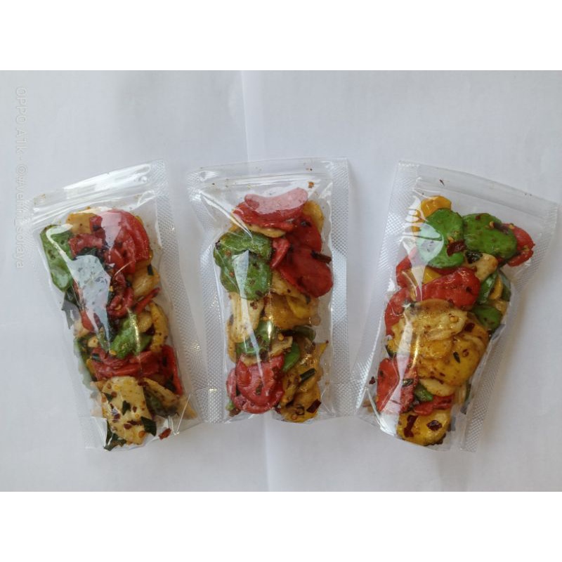 

krupuk seblak 10rb 3pcs