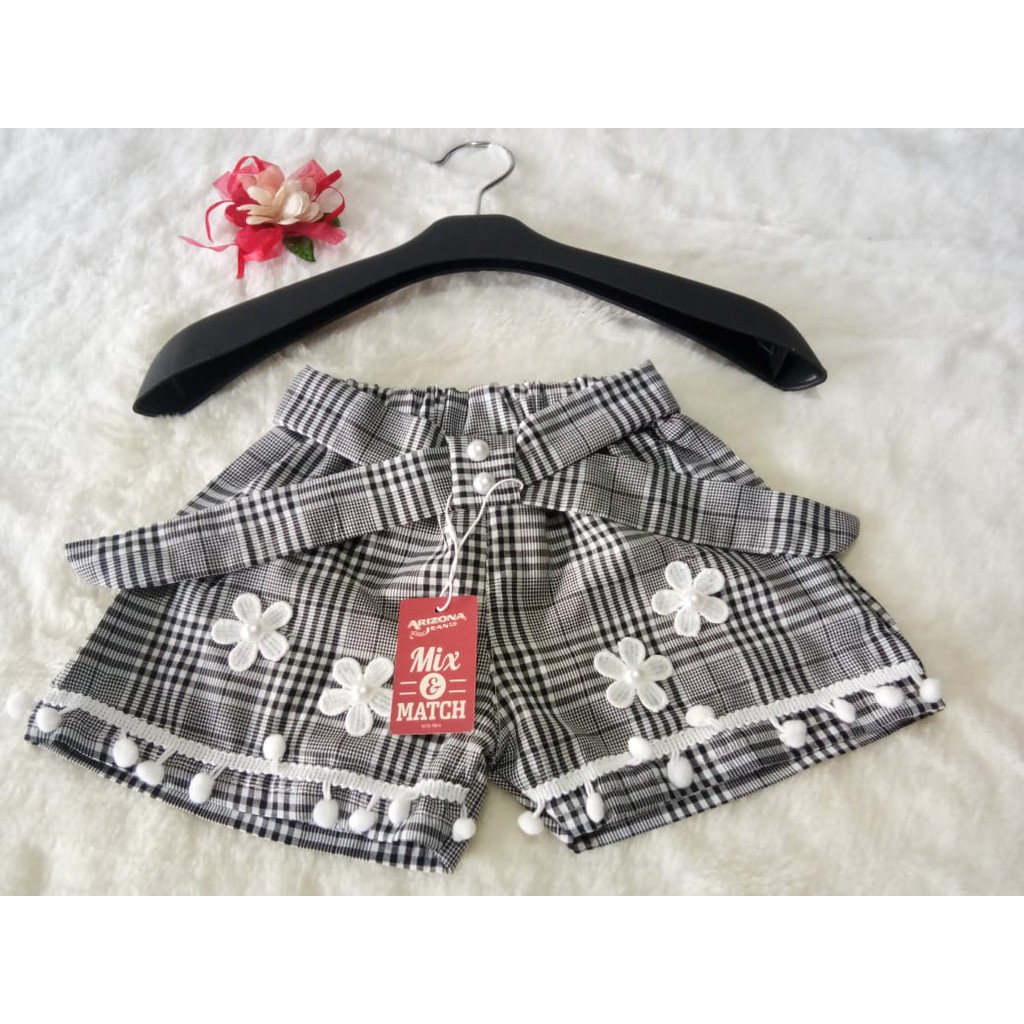 Celana Anak Perempuan Kotak