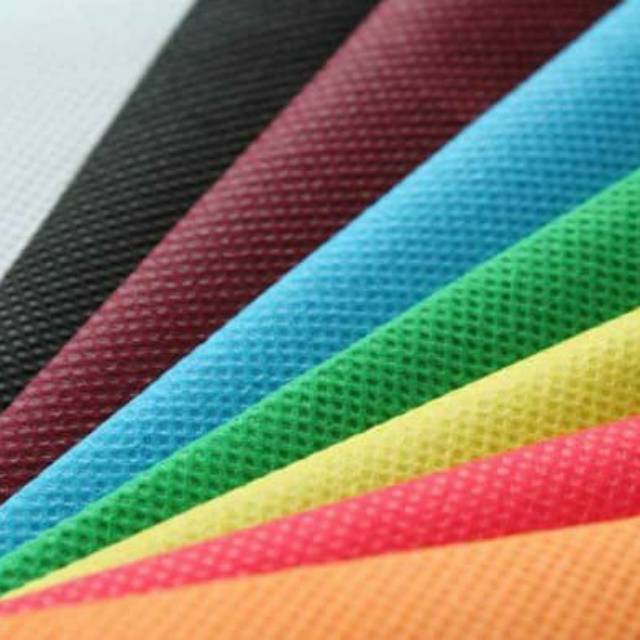 

Kain furing/Spunbond (75gsm)