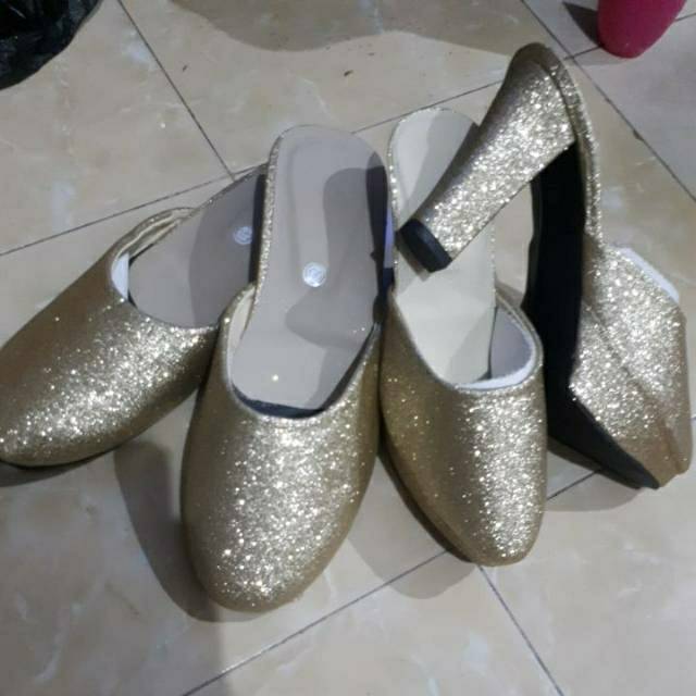 Selop pengantin/sendal pengantin