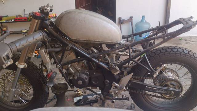 cb150r custom scrambler