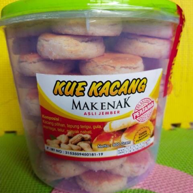 

Kue kacang makenak jember