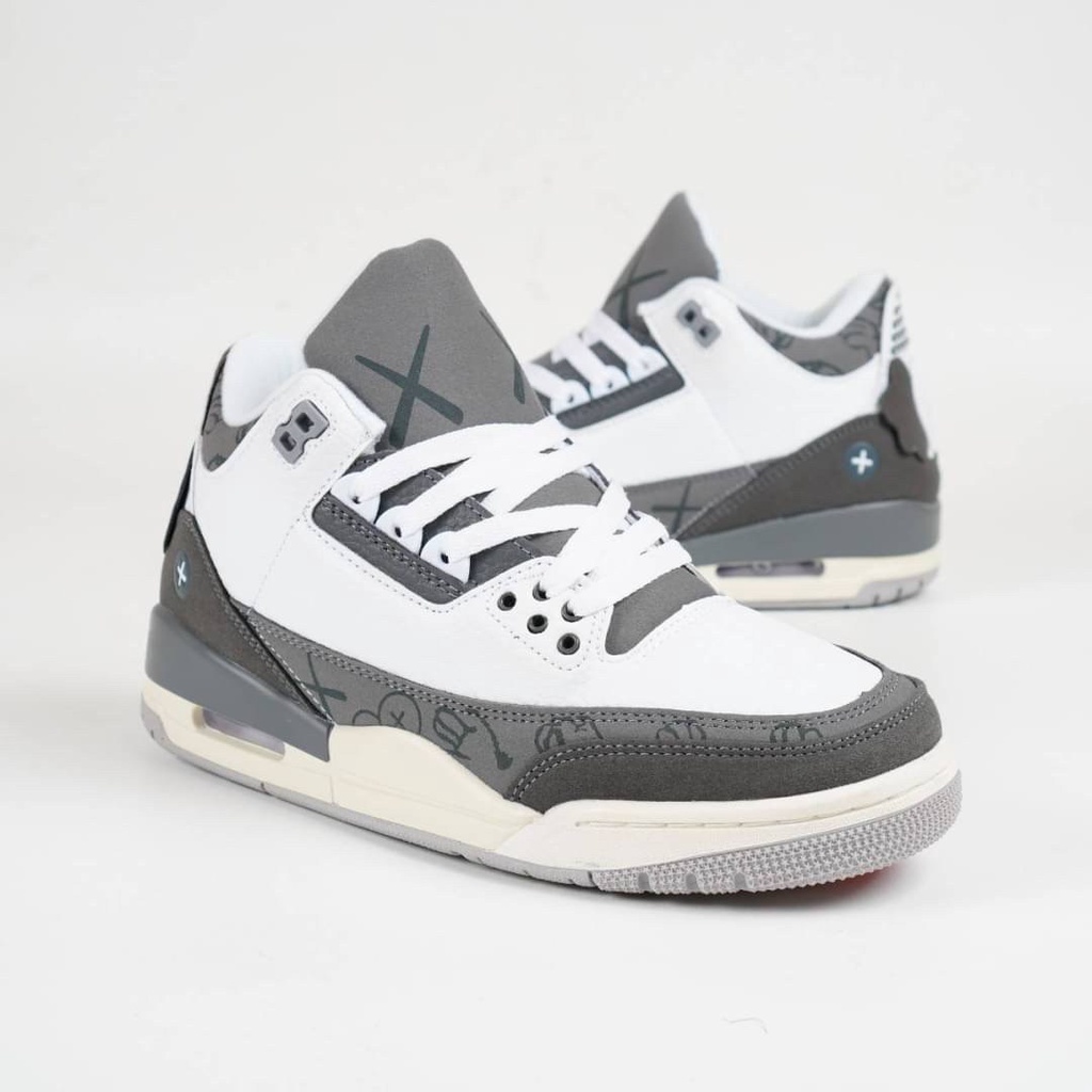 Jual Sepatu Nik* Air Jordan 3 X Kaws White Grey BNIB