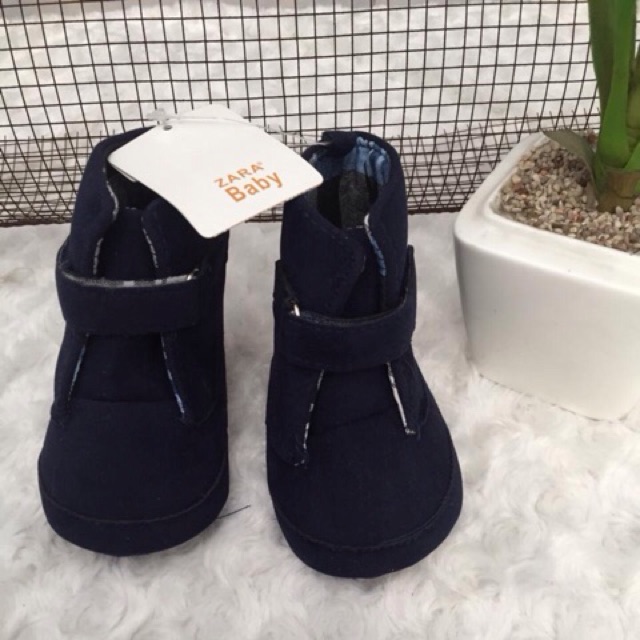 Sepatu Boots Bayi Prewalker Zara