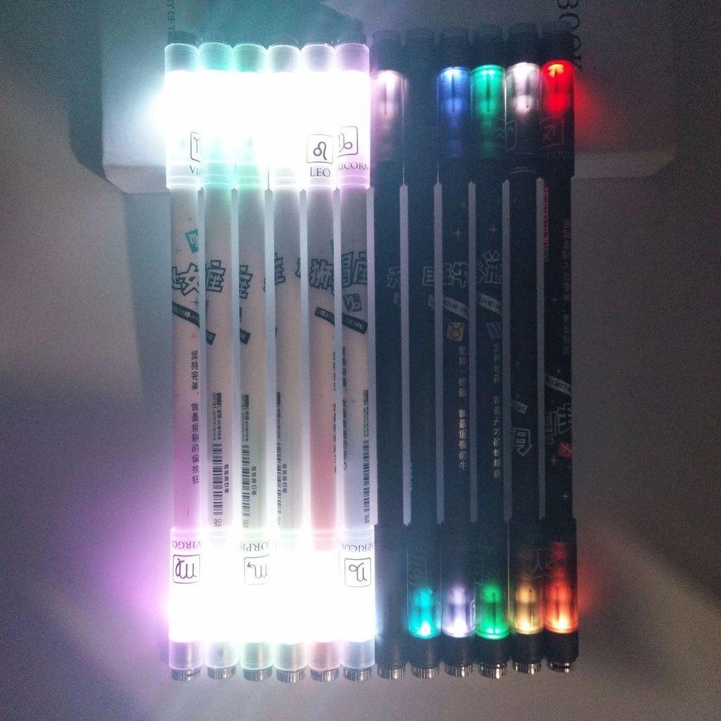 1pc Pulpen Gel Dengan Lampu LED Berputar Untuk Hadiah Anak / Sekolah / Kantor