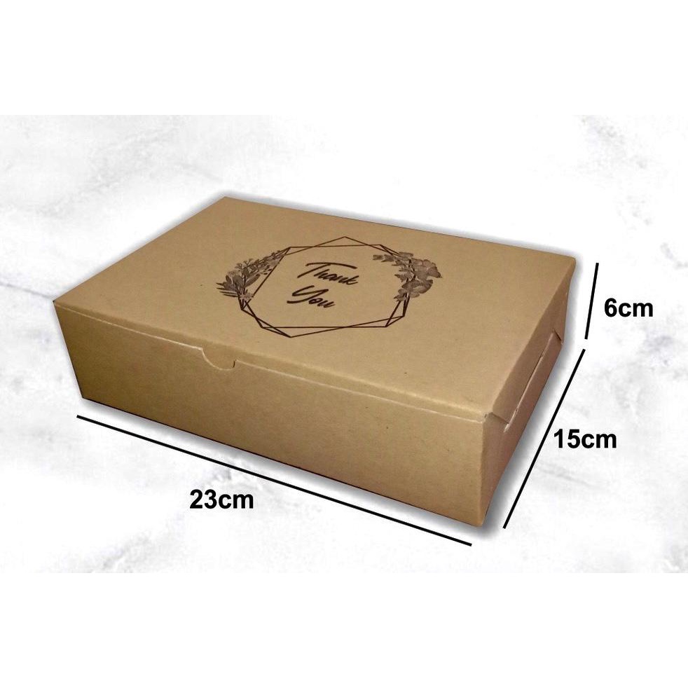 

Box Serbaguna uk 23x15x6/Box Eflute/Box Kue/Kotak Kue/Kotak Makan/Box Serbaguna