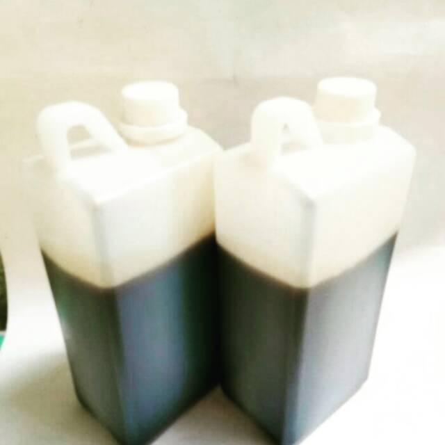

Madu hitam pahit murni