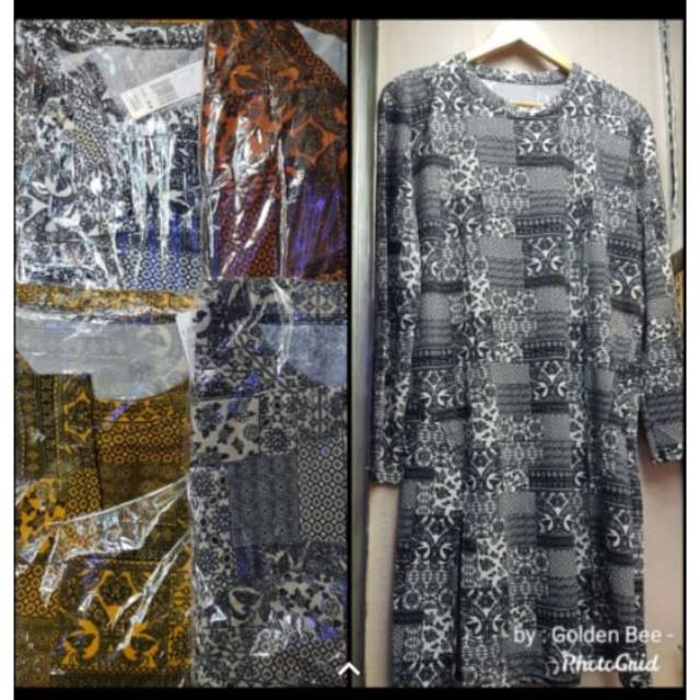 Motif etnik tunik