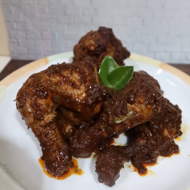 

1/2 Ekor Rendang Ayam Oma Sita