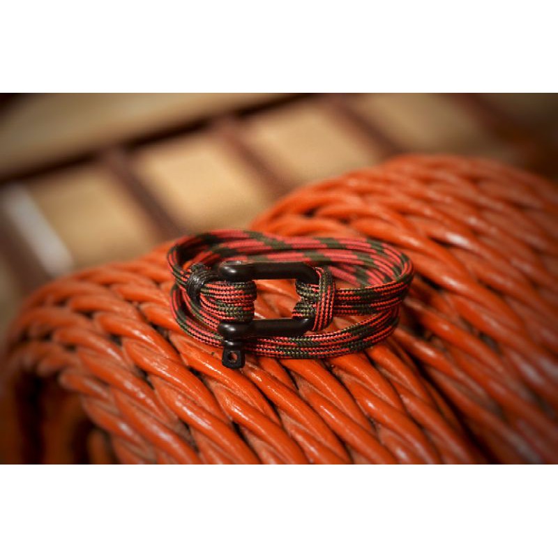 Gelang Survival Paracord Shackle D Red Camo