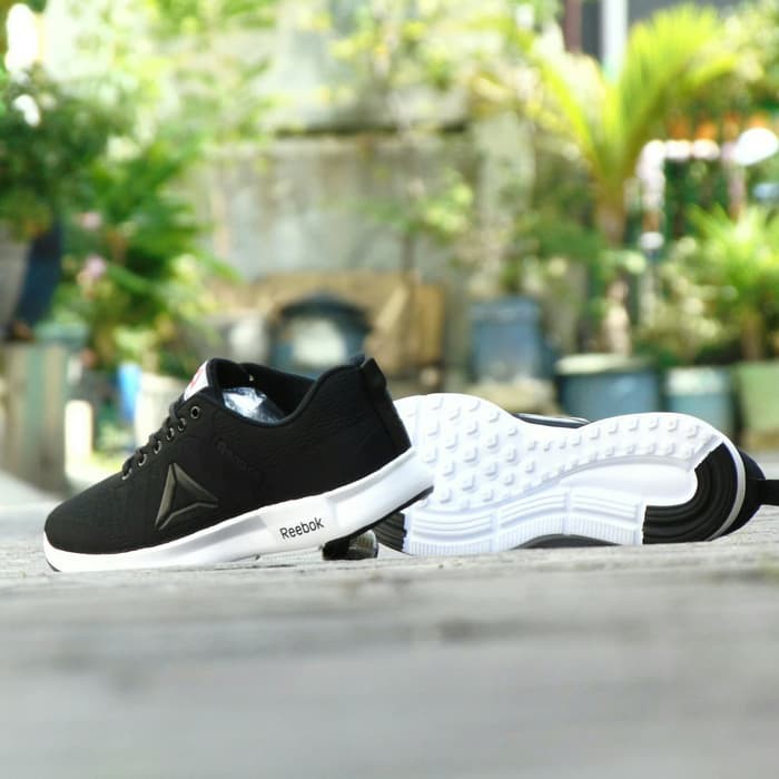Sepatu Pria Reebok Crossfit 2