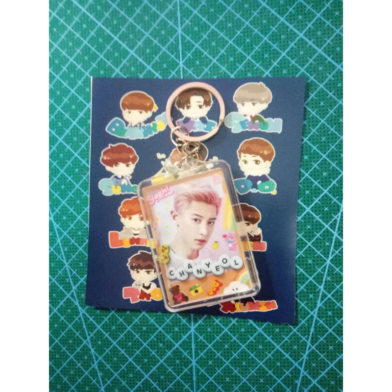 

KEYRING INSERT KPOP/CUSTOME FREE STIKER
