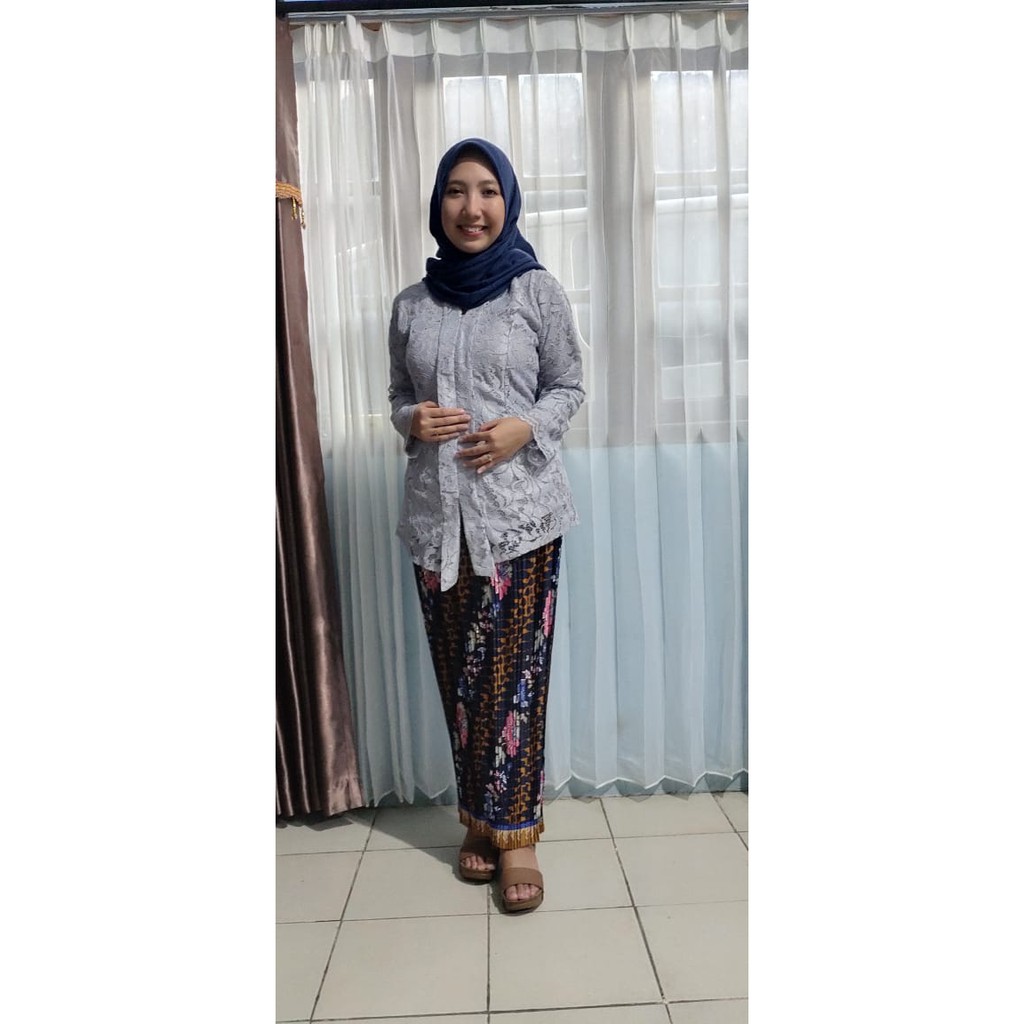Setelan Kebaya Modern Floy Brokat Lengan Panjang Aneka Pilihan Warna