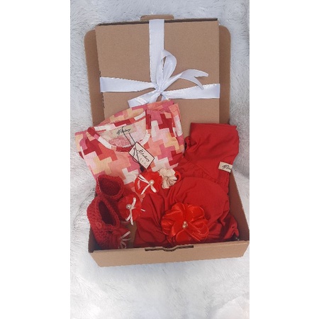 

Paket hampers bayi perempuan