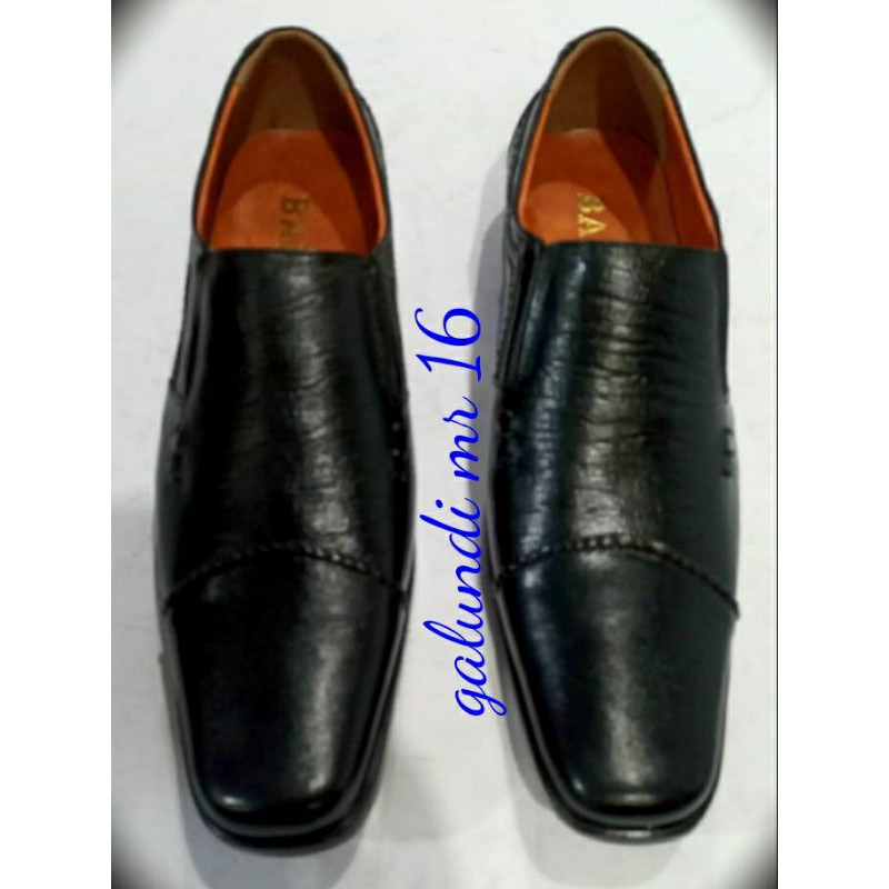 Sepatu Pantopel Formal Pria Bally mr 16 BISA COD