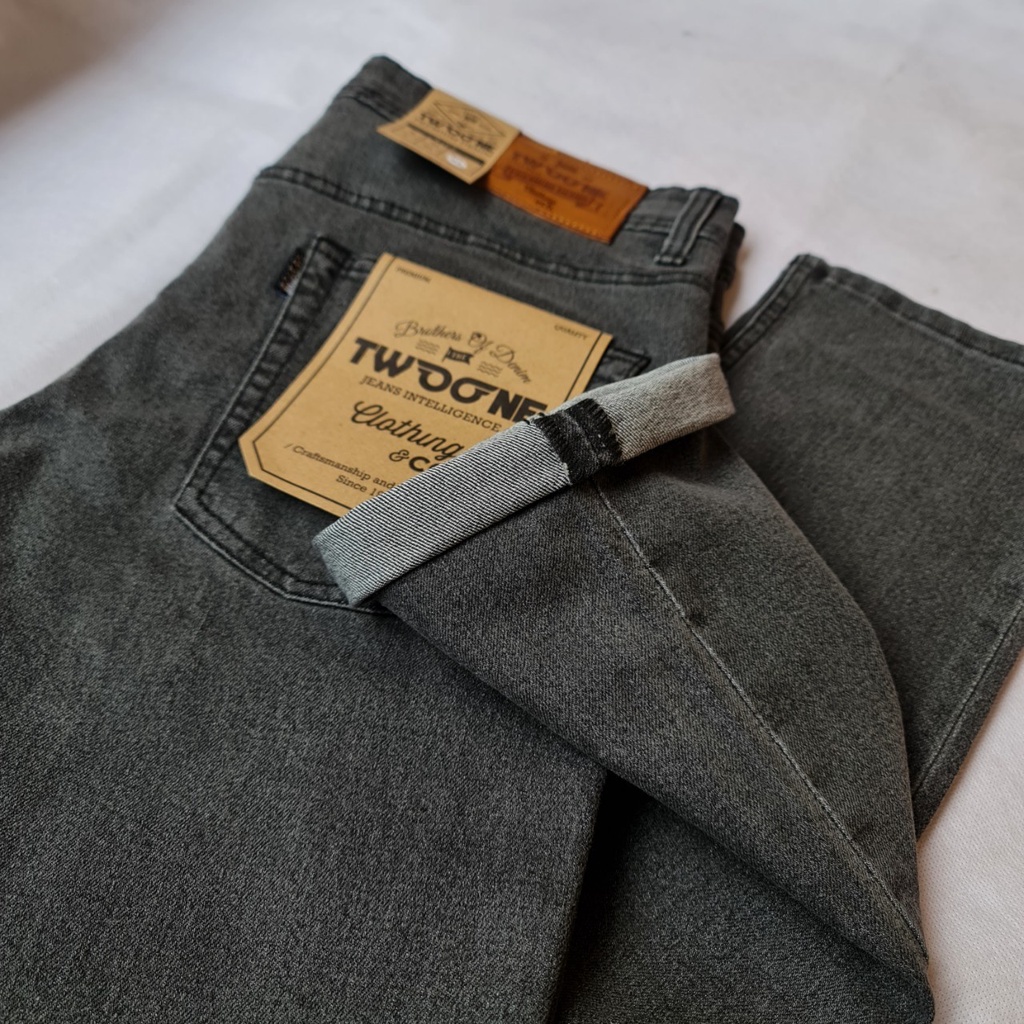 TWO ONE Celana Jeans Pria Panjang Slim Fit Stretch Denim