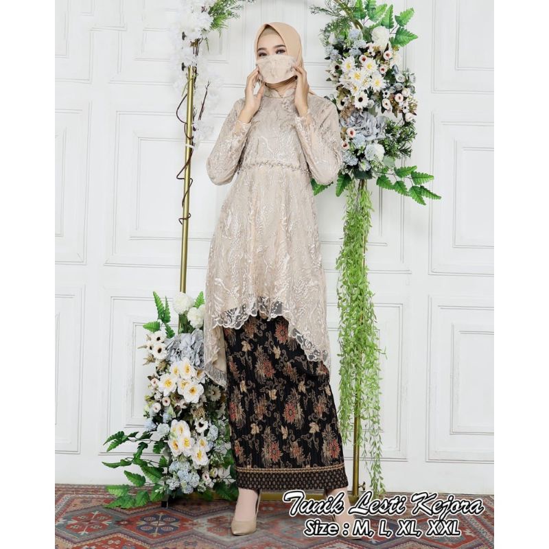 Kebaya Lesty Kejora / Kebaya Tunik Brukat Modern / Kebaya Wisuda / Kebaya Pesta / Kebaya Kondangan / Kebaya Kekinian