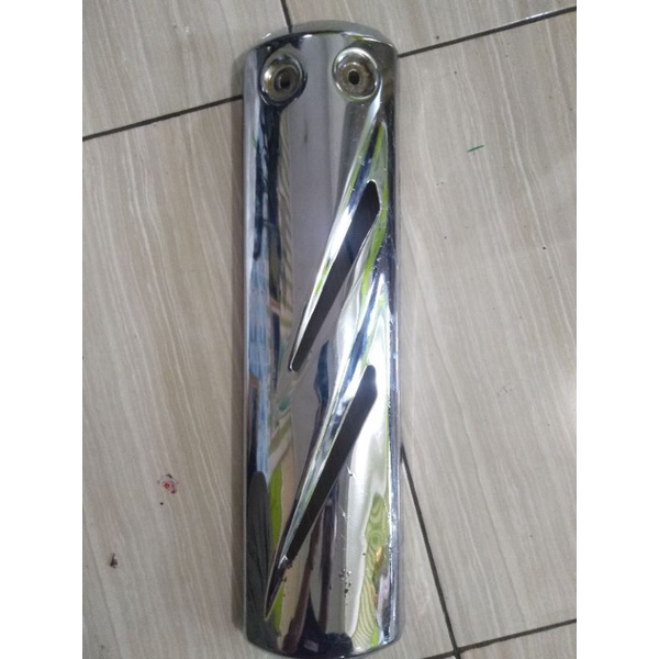 Cover tameng pelindung knalpot Yamaha Vixion lama old original