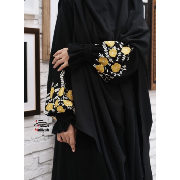 Fairuz by Abaya malikah