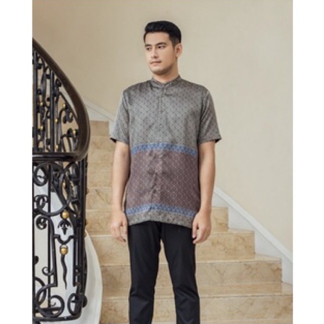 Fadly Koko by Geulis Burgundy