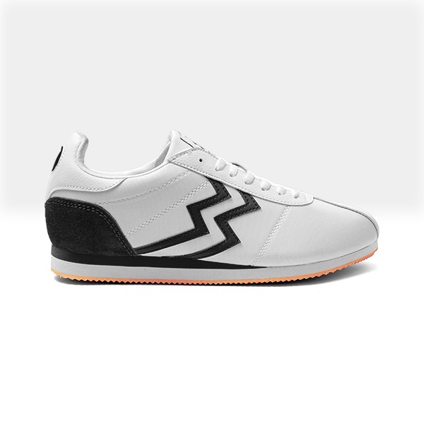 Athletica by Geoff Max - AT 231 White Black | Sepatu Running | Sepatu Pria