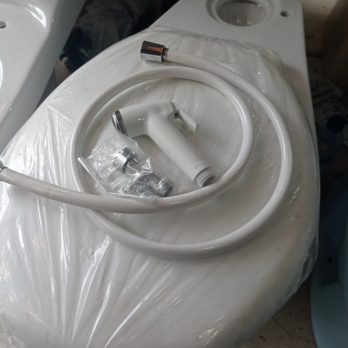 jet shower toto + sambungan T