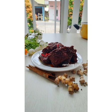 

Rendang Daging Sapi Kemasan Sekali Saji