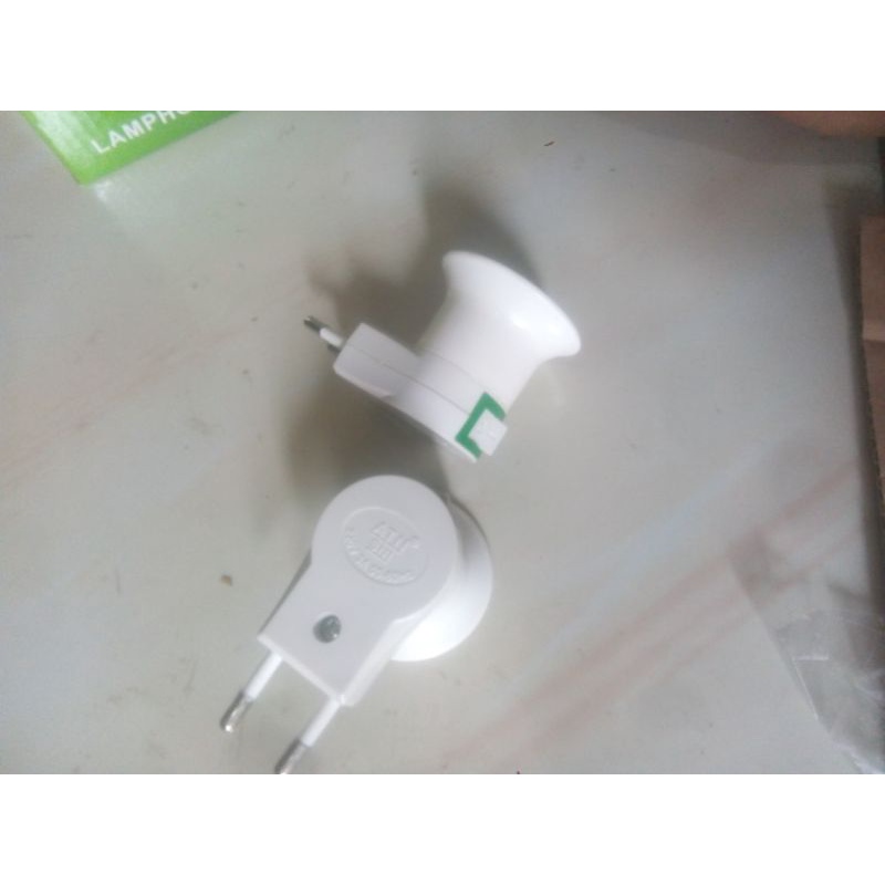 fiting colok holder lampu e27