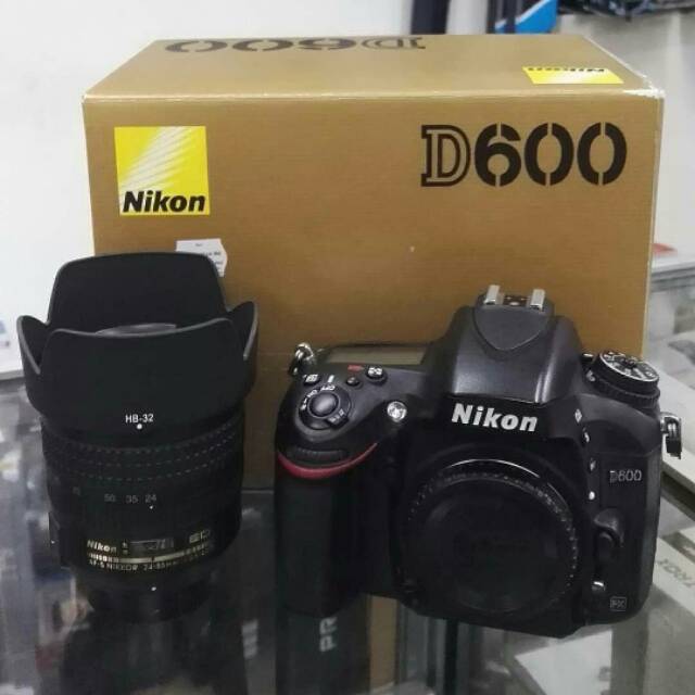 Nikon D600 KIT