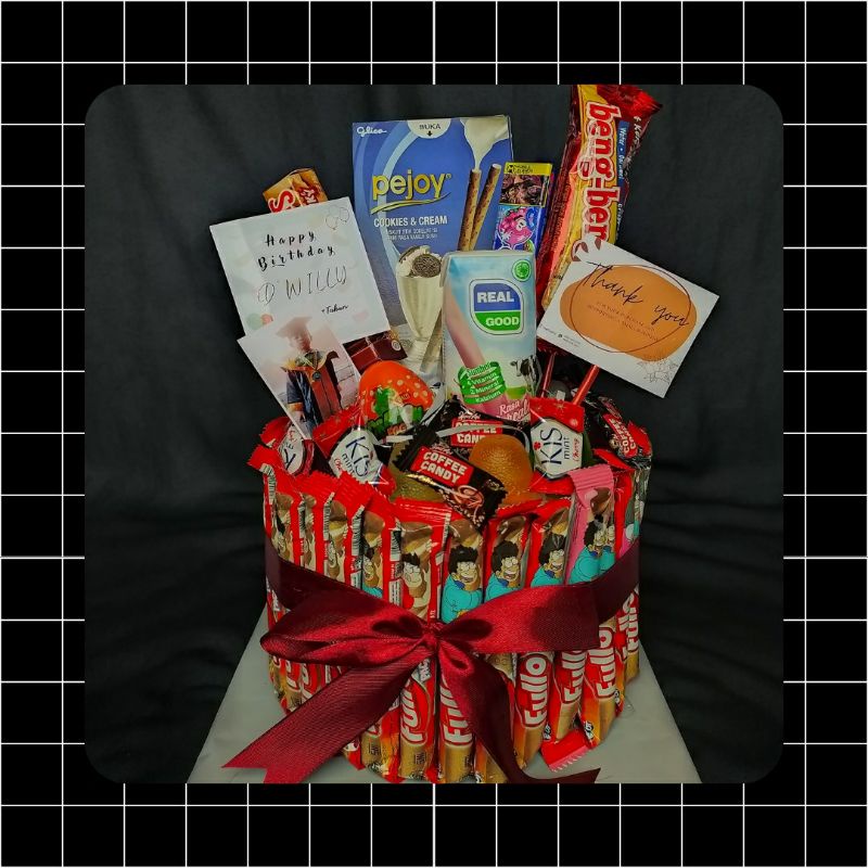 

Snack Tower / hampers unik / gift murah / Kado Ultah / kado wisuda