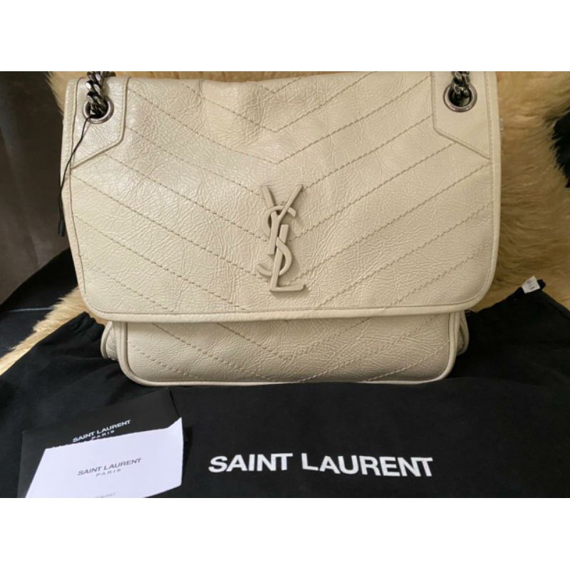 preloved tas wanita ysl NIKI large white 2019 with db and cards