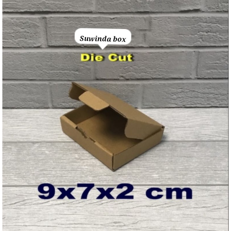 

Kardus/Karton Box Uk,9x7x2 cm.........kardus pizza/aksesoris dll