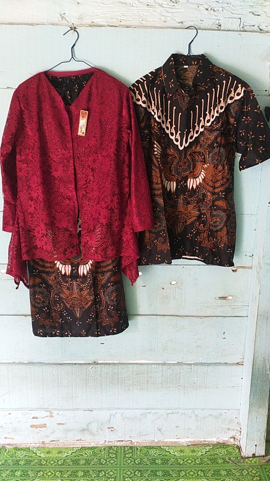 Batik Couple Kebaya Brukat Kancing Depan Busui 2728