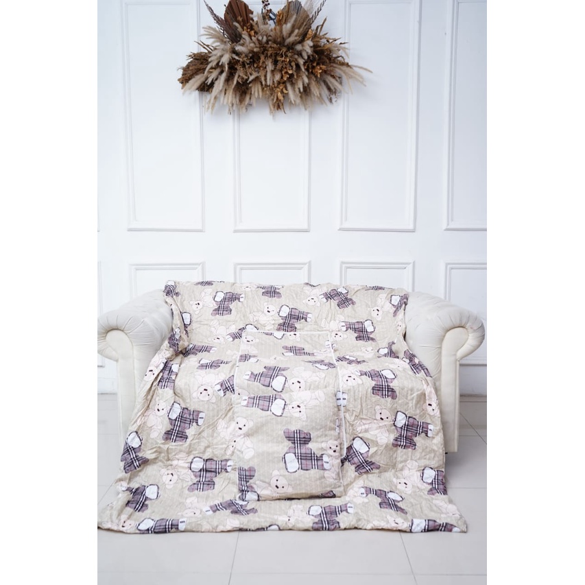 Balmut Bantal Selimut yg bisa dilipat jadi bantal Queen size 150x200cm