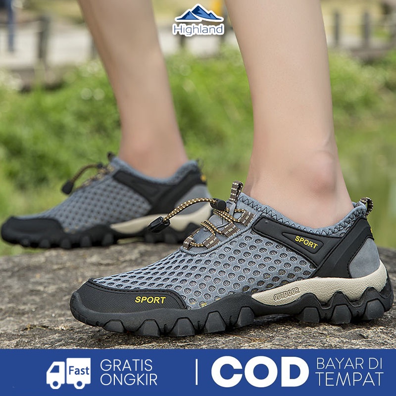 Highland Sepatu Pria Hiking Slip On Sepatu Gunung Pria Outdoor Anti Slip Touring Shoes MH205