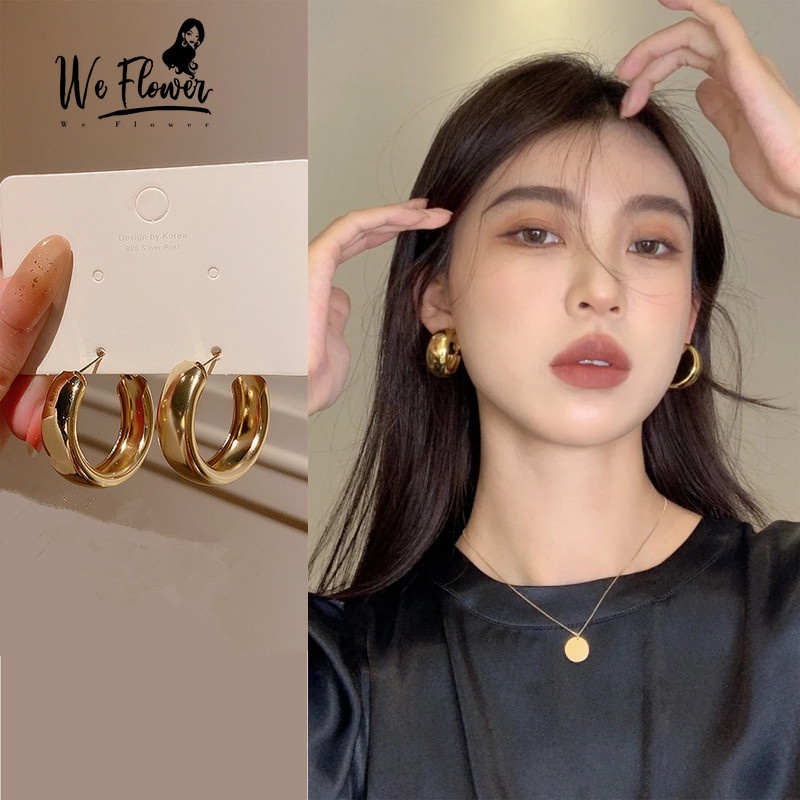 We Flower Anting Bulat Besar Bahan Metal Warna Emas Untuk Wanita