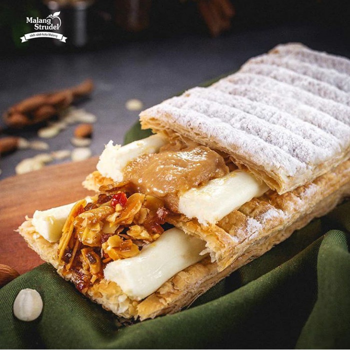 

Malang Strudel Premium - Caramel