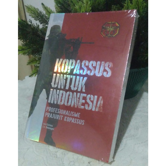

MUST HAVE!! READY STOK! BUKU KOPASSUS UNTUK INDONESIA CETAKAN KE-2 FREE PATCH TERLARIS