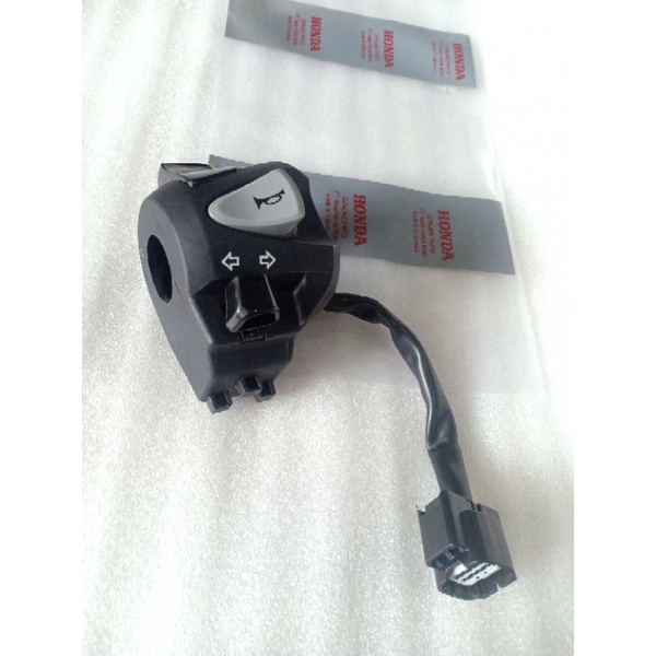 holder kiri vario 150 vario 125 holder switch tombol saklar kiri vario 150 125 saklar sen tombol kla